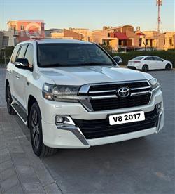 تويوتا لاندكروزر